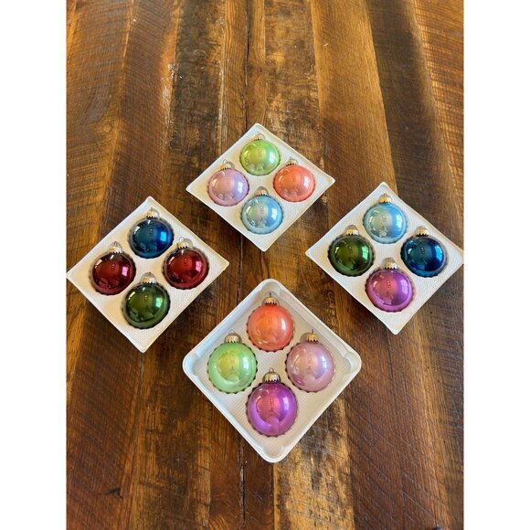 Set Of 16 Vintage Pastel Glass Christmas Ornaments In Original Box - Picture 1 of 16